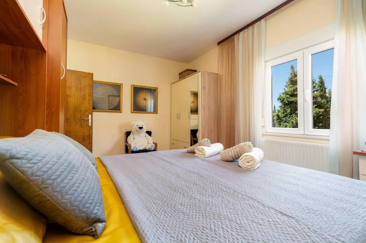Apartment Lotus Trogir 0*,